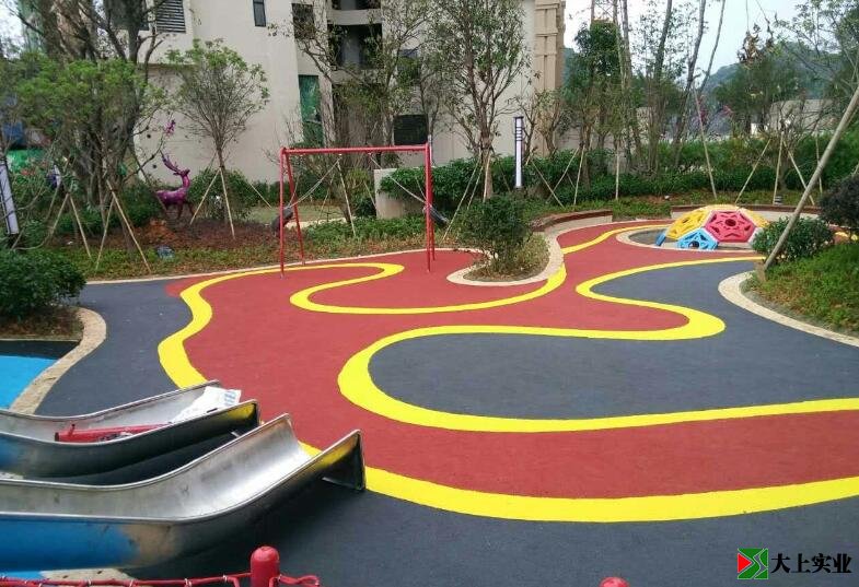 小區(qū)EPDM塑膠地面