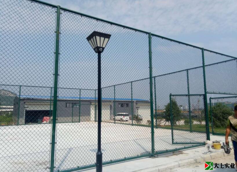 籃球場(chǎng)圍網(wǎng)的施工方案