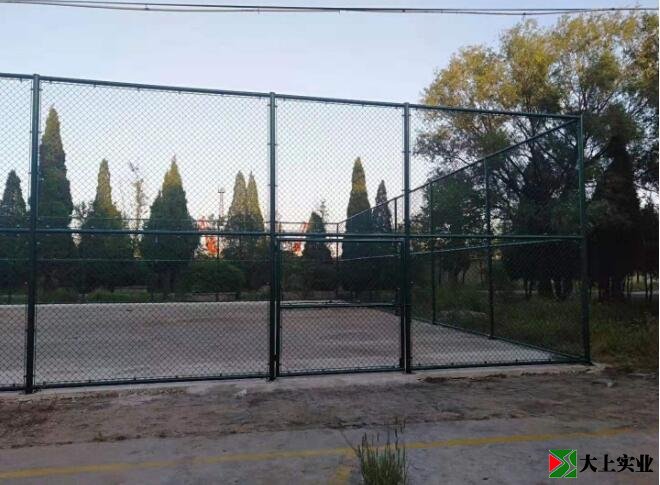 球場圍網(wǎng)施工方案