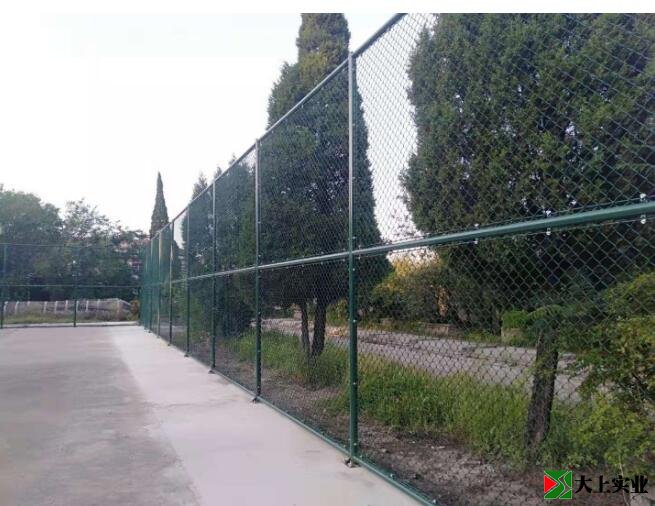 球場圍網(wǎng)施工方案